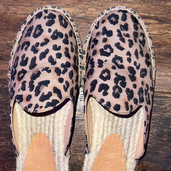 JCREW leopard mules 🐆 - Picture 6 of 6